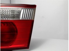 Recambio de piloto porton trasero derecho para kia carens (rs) 2.0 crdi referencia OEM IAM K2JB51180  