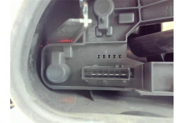 Recambio de piloto trasero izquierdo para citroen saxo referencia OEM IAM 6350F7  