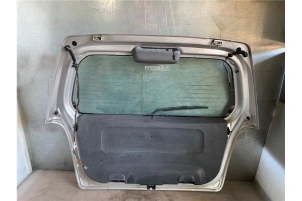 Recambio de porton trasero para opel agila 1.2 básico referencia OEM IAM 93175699  