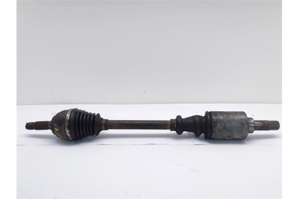 Recambio de palier delantero izquierdo para citroen saxo 1.4 vts referencia OEM IAM 3272W8 32724J 