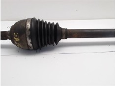 Recambio de palier delantero izquierdo para citroen saxo 1.4 vts referencia OEM IAM 3272W8 32724J 