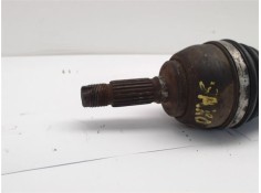 Recambio de palier delantero izquierdo para citroen saxo 1.4 vts referencia OEM IAM 3272W8 32724J 