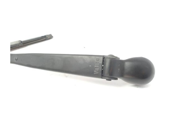 Recambio de brazo limpiaparabrisas trasero para renault kangoo i (f/kc0) 1.5 dci (kc07) referencia OEM IAM 7700308804  