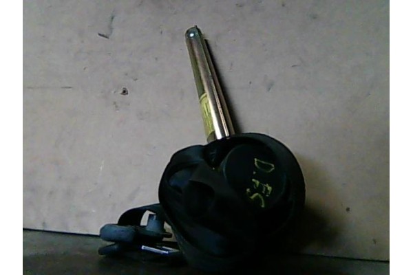Recambio de juego cinturones delantero para seat ibiza (6k1) 1.4 i referencia OEM IAM 6K3857705A 6K5857805BB41 