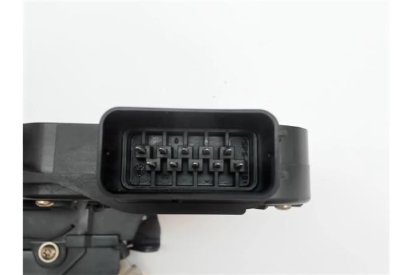 Recambio de cierre electromagnetico trasero derecho para volvo s40 berlina (2003) 1.6 referencia OEM IAM 30699803 4514N 