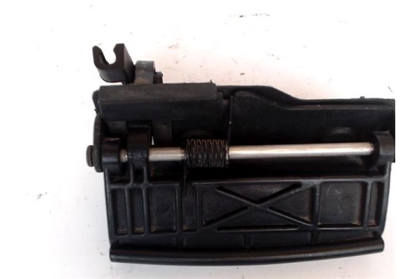 Recambio de maneta exterior porton para hyundai getz (tb) 1.5 crdi referencia OEM IAM 817201C000  