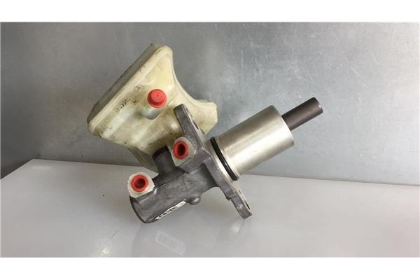 Recambio de bomba freno para audi a4 berlina (8e) 2.0 referencia OEM IAM X8E0611021 8E0611301G 