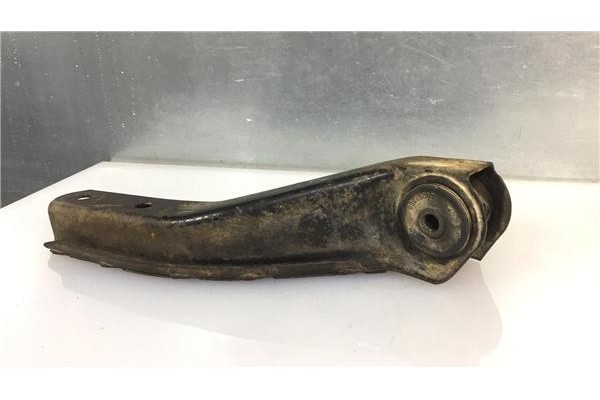 Recambio de brazo suspension delantero derecho para opel combo (corsa b) 1.7 d referencia OEM IAM 5352012  