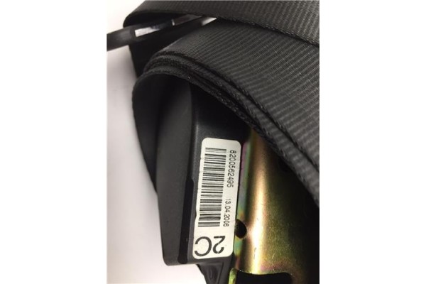 Recambio de cinturon seguridad trasero central para renault megane ii (bm0/1_, cm0/1_) 1.6 16v referencia OEM IAM 8200562495  