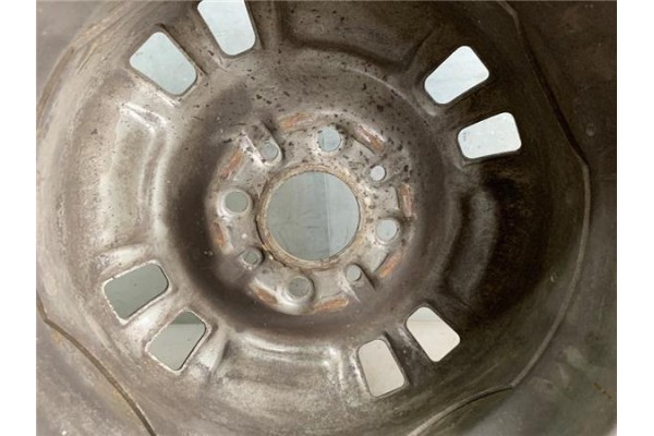 Recambio de llanta para seat panda (141a) 0.9 referencia OEM IAM   