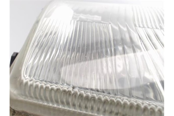 Recambio de faro delantero dcho para citroen xantia berlina referencia OEM IAM 95667948  