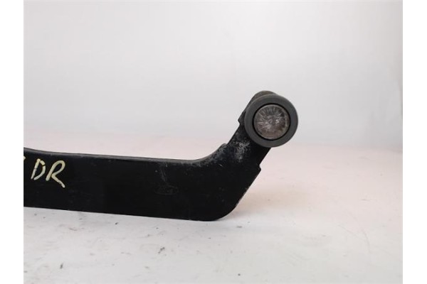 Recambio de soporte puerta corredera para ford transit connect (p65_, p70_, p80_) 1.8 tdci referencia OEM IAM 2T14V25000AC  1444