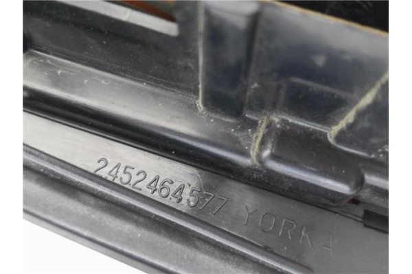 Recambio de piloto trasero izquierdo para seat panda (141a) 0.9 referencia OEM IAM 2052641574  