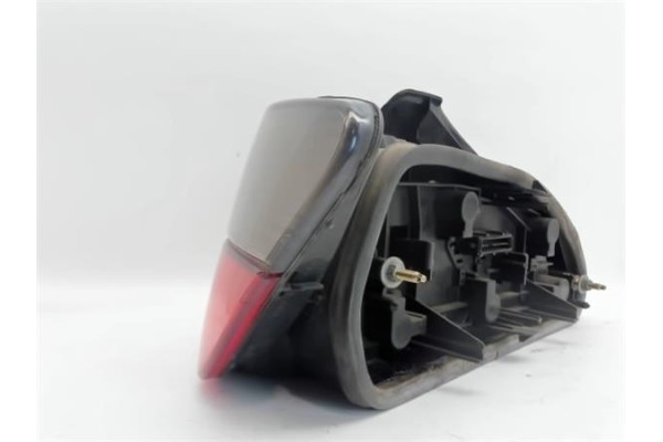 Recambio de piloto trasero derecho para peugeot 406 berlina (s1/s2) referencia OEM IAM   