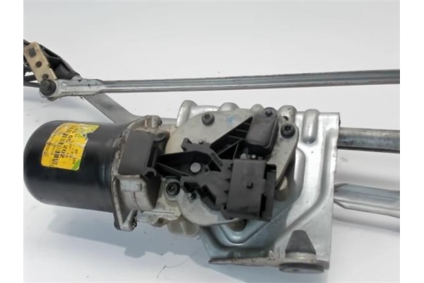 Recambio de motor limpiaparabrisas delantero para renault scenic ii (jm) 1.4 grand confort authentique referencia OEM IAM 535652