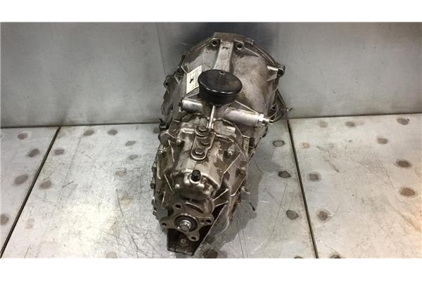 Recambio de caja cambios manual para volkswagen lt 28-35 ii autobús (2dm) 2.5 tdi referencia OEM IAM 041287  