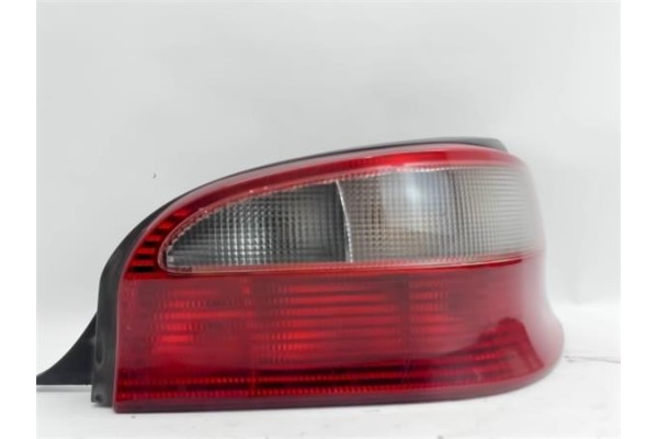 Recambio de piloto trasero derecho para citroen saxo referencia OEM IAM   