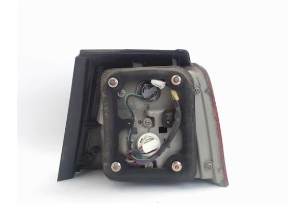 Recambio de piloto trasero izquierdo para kia carens (rs) referencia OEM IAM K2JB51160  