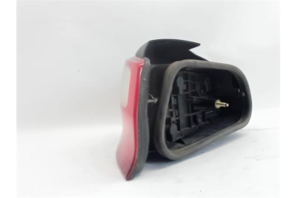 Recambio de piloto trasero derecho para citroen saxo referencia OEM IAM   