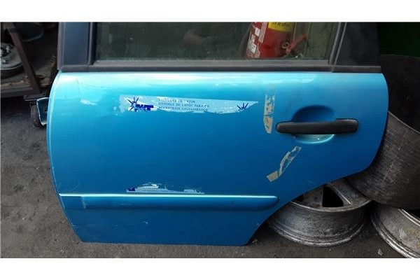 Recambio de puerta trasero izquierda para citroen c3 1.4 hdi referencia OEM IAM 9006K7  