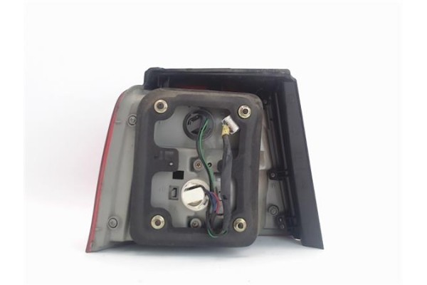 Recambio de piloto trasero derecho para kia carens (rs) referencia OEM IAM K2JB51150  