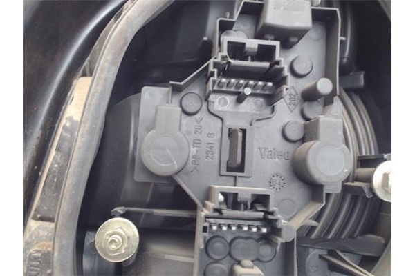 Recambio de piloto trasero izquierdo para renault scenic i (ja...) referencia OEM IAM   