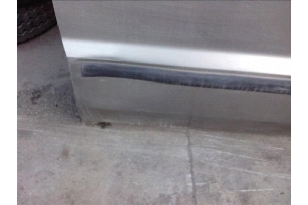 Recambio de puerta delantero derecha para ford fusion (cbk) 1.4 referencia OEM IAM 1692547  