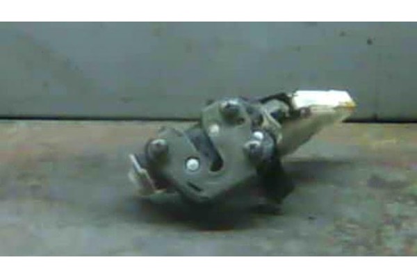 Recambio de cierre electromagnetico trasero izquierdo para nissan almera (n15) 1.6 referencia OEM IAM 8250389909  