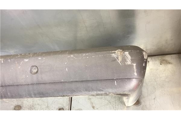 Recambio de paragolpes trasero para renault rapid /express (f40) 1.6 d transporter referencia OEM IAM 7700760880  