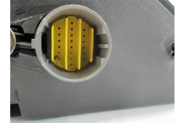 Recambio de retrovisor electrico izquierdo para renault laguna ii (bg0) referencia OEM IAM   