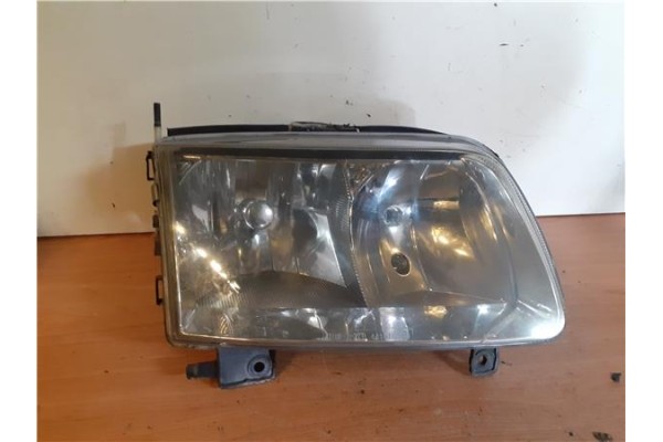 Recambio de faro delantero dcho para volkswagen polo iii berlina (6n2) 1.4 trendline referencia OEM IAM 6N2941018N  