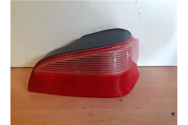 Recambio de piloto trasero derecho para peugeot 106 (s2) 1.4 sport pack referencia OEM IAM   