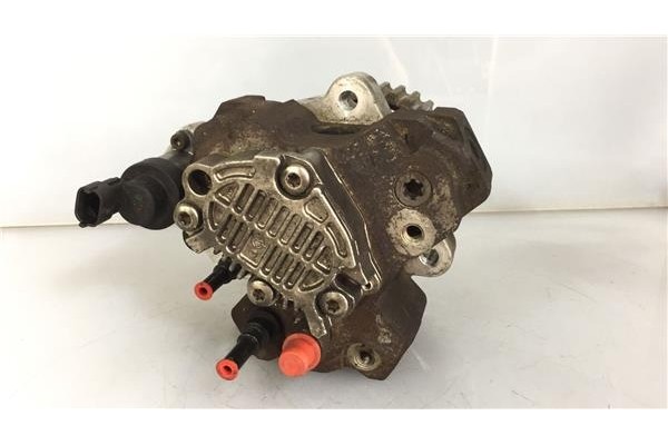 Recambio de bomba inyectora para renault megane ii (bm0/1_, cm0/1_) 1.9 dci (bm0g, cm0g) referencia OEM IAM 8200108225 044501007