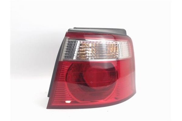 Recambio de piloto trasero derecho para kia carens (rs) referencia OEM IAM K2JB51150  