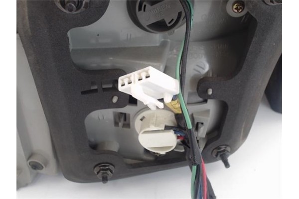 Recambio de piloto trasero derecho para kia carens (rs) referencia OEM IAM K2JB51150  