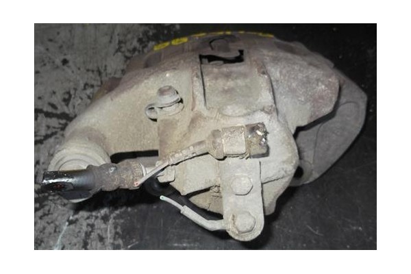 Recambio de pinza freno delantero izquierda para fiat scudo furgón (220l) 1.9 d referencia OEM IAM 77362802  