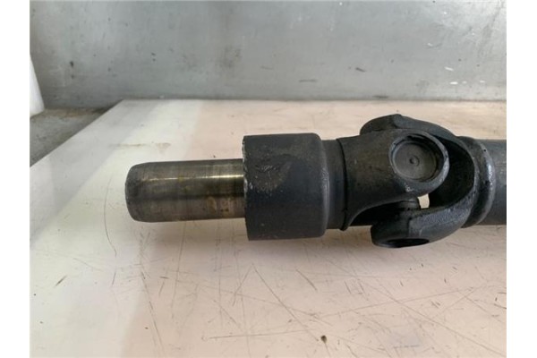 Recambio de cardan trasero para nissan trade 2.3 d referencia OEM IAM 354743  