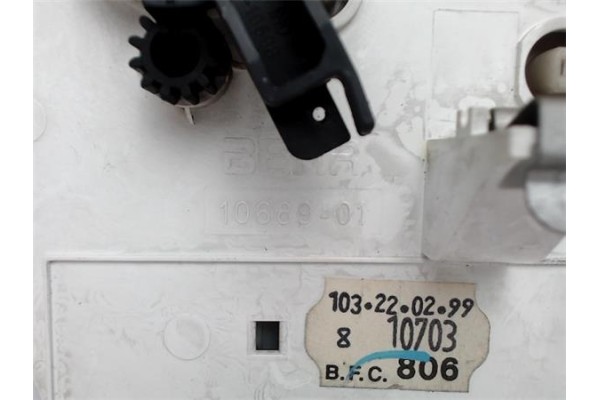Recambio de mandos calefaccion / a.a. para peugeot partner combispace (5f) 2.0 hdi referencia OEM IAM 1068901  