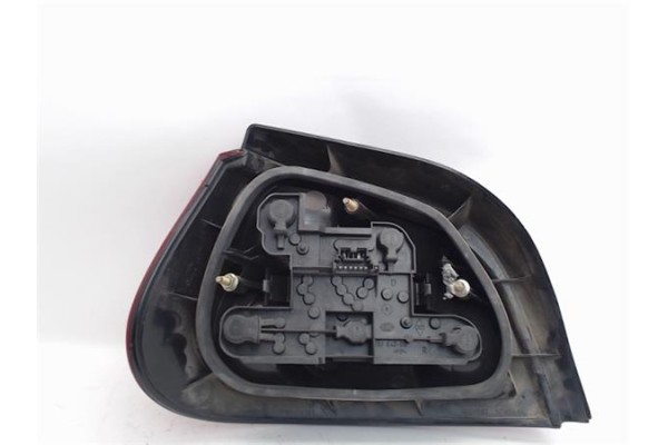 Recambio de piloto trasero derecho para renault megane i fase 2 berlina (ba0) referencia OEM IAM   