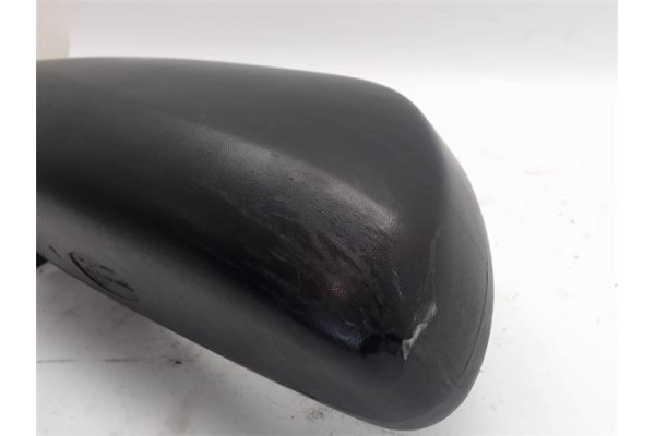 Recambio de retrovisor izquierdo para renault r 19 berl. con portón (b/c53) referencia OEM IAM   