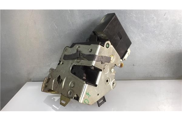 Recambio de cierre electromagnetico delantero izquierdo para bmw serie 5 berlina (e39) 2.5 525tds referencia OEM IAM 40620751  