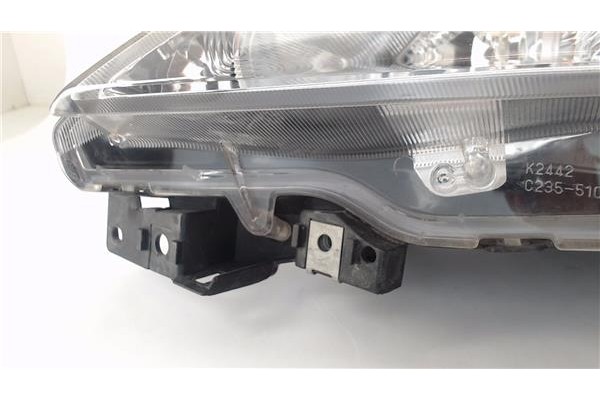Recambio de faro delantero izquierdo para mazda 5 berlina (cr) 2.0 active+ referencia OEM IAM CC30510L0D C23551040 