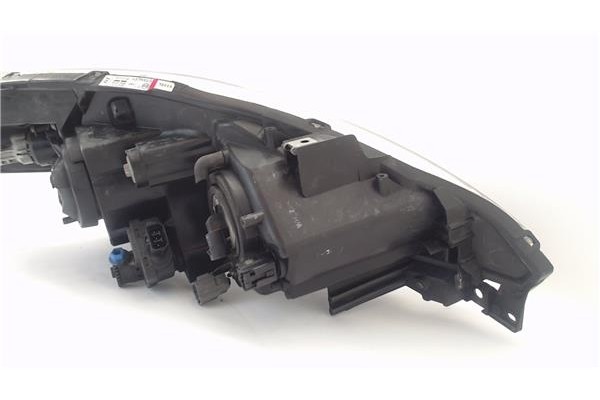 Recambio de faro delantero izquierdo para mazda 5 berlina (cr) 2.0 active+ referencia OEM IAM CC30510L0D C23551040 