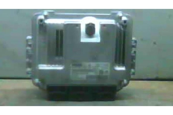 Recambio de centralita para citroen c3 1.4 hdi referencia OEM IAM 9658556880 0281011785 