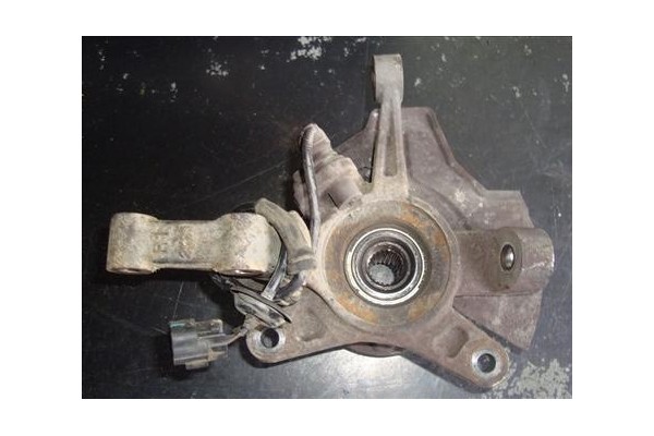 Recambio de mangueta delantero derecha para daewoo kalos 1.4 se referencia OEM IAM 96535191  