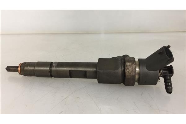 Recambio de inyector para renault megane ii (bm0/1_, cm0/1_) 1.9 dci (bm0g, cm0g) referencia OEM IAM 8200100272 0445110110  Recambio de inyector para renault megane ii (bm0/1_, cm0/1_) 1.9 dci (bm0g, cm0g) referencia OEM IAM 8200100272 0445110110