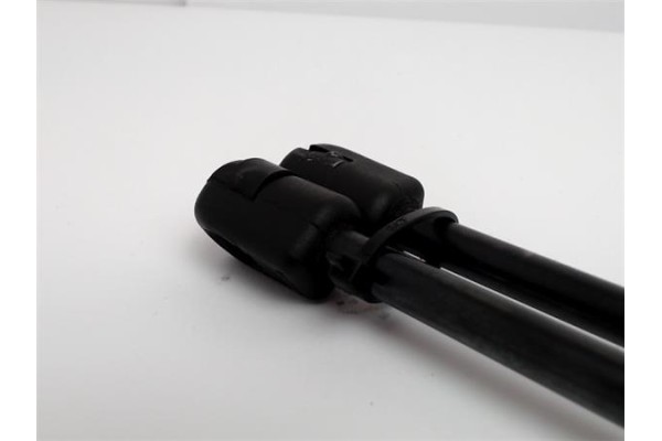 Recambio de amortiguador porton para audi a6 berlina (4b2) 2.5 tdi referencia OEM IAM 4B5827552G ESTZSA09020 4B5827552F , AUDI |