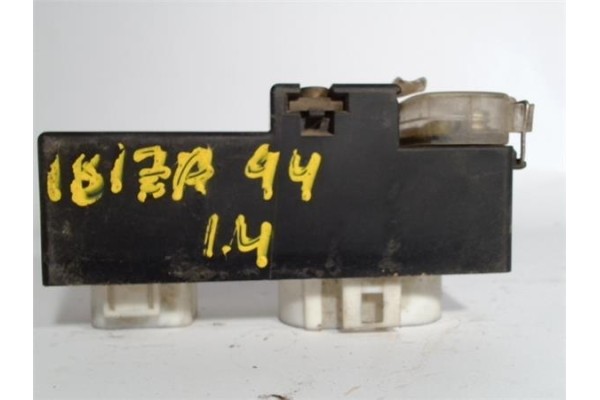 Recambio de caja reles para seat ibiza (6k1) 1.4 collage referencia OEM IAM 6K0919506 898846000 