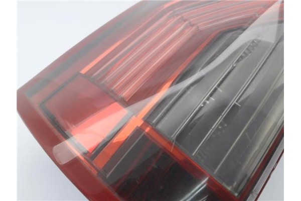 Recambio de piloto trasero izquierdo para citroen c4 grand picasso 2.0 hdi referencia OEM IAM 00946601LI  