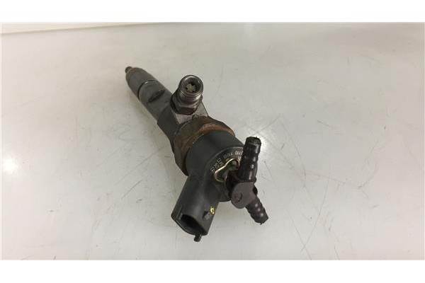 Recambio de inyector para renault megane ii (bm0/1_, cm0/1_) 1.9 dci (bm0g, cm0g) referencia OEM IAM 8200100272 0445110110  Recambio de inyector para renault megane ii (bm0/1_, cm0/1_) 1.9 dci (bm0g, cm0g) referencia OEM IAM 8200100272 0445110110